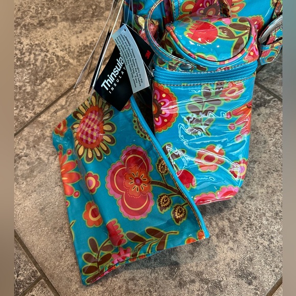 NEW w/Tags Kalencom Laminated Buckle Messenger Baby Diaper Buckle Bag + EXTRAS - Picture 5 of 6